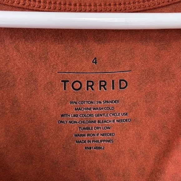 Torrid FOXY HIGH NECK TANK top GUC SZ 4X - Picture 6 of 7